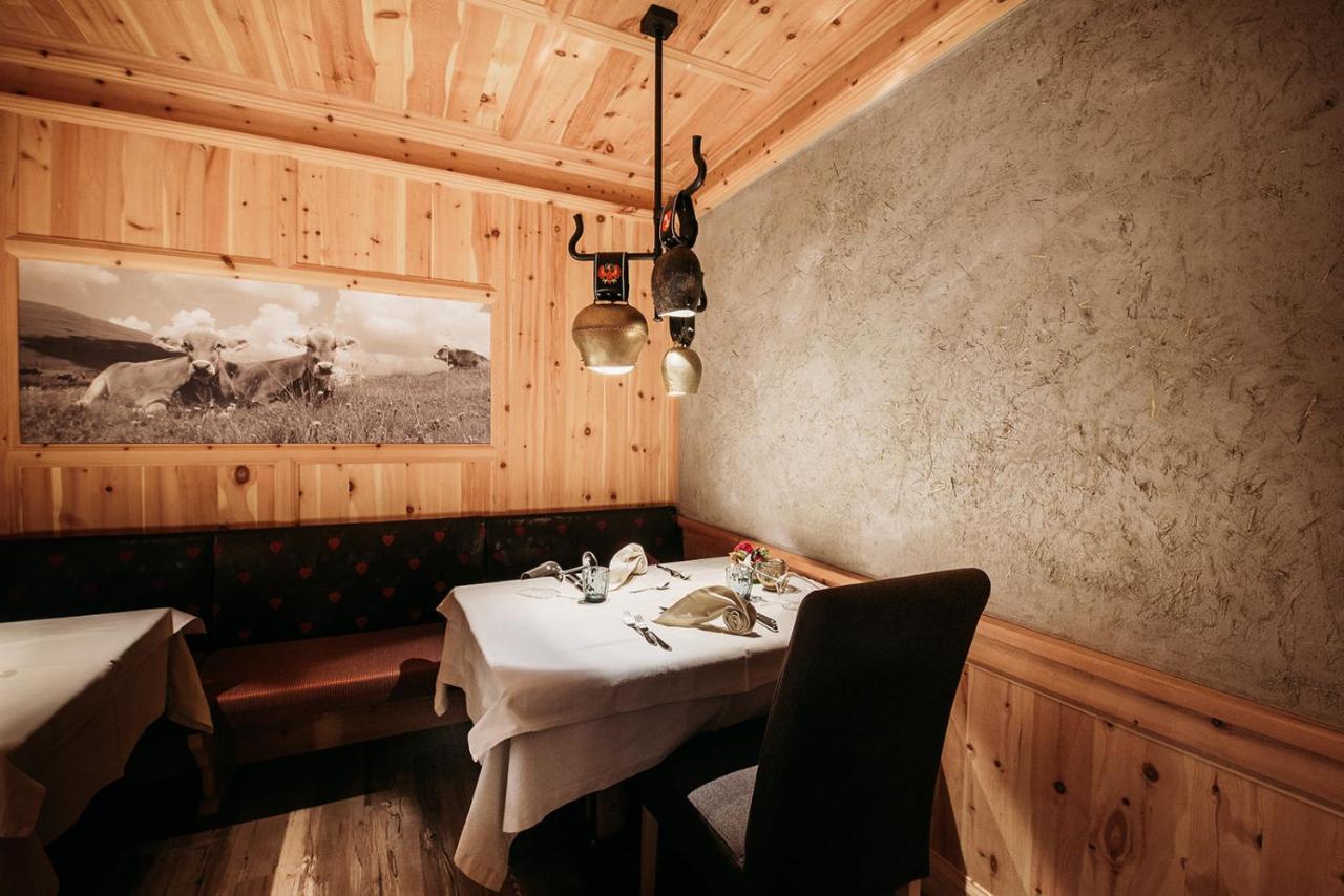 Weingut & Genusshotel Spitalerhof Superior Chiusa Eksteriør billede